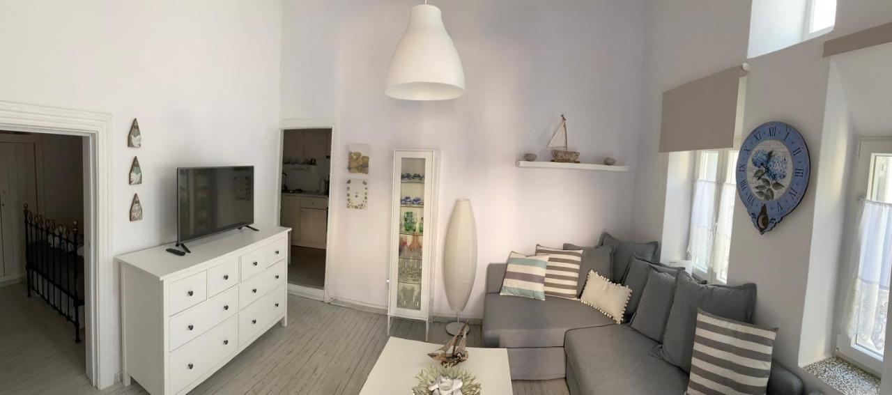 BUDGET DOWNTOWN APARTMENT- Harma I Mykonos Town Bagian luar foto