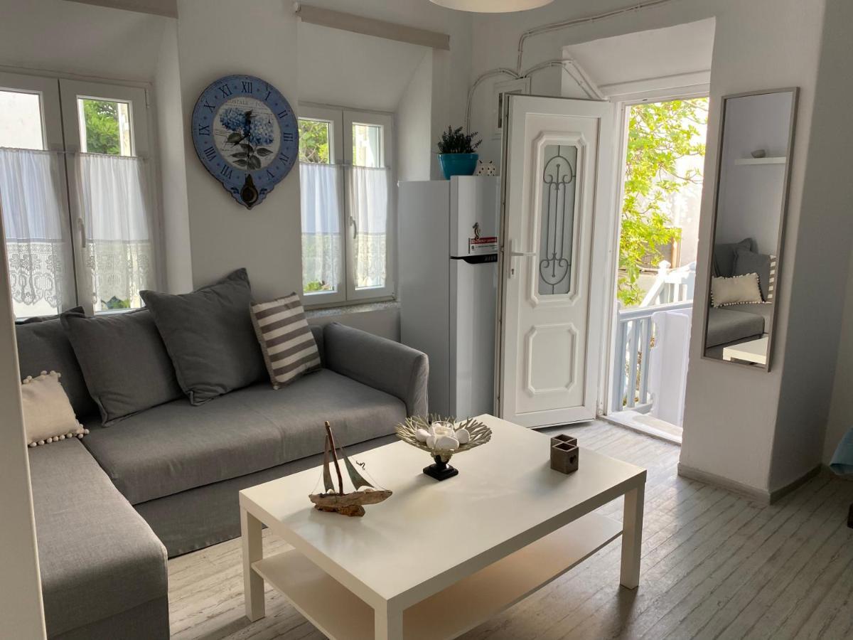 BUDGET DOWNTOWN APARTMENT- Harma I Mykonos Town Bagian luar foto
